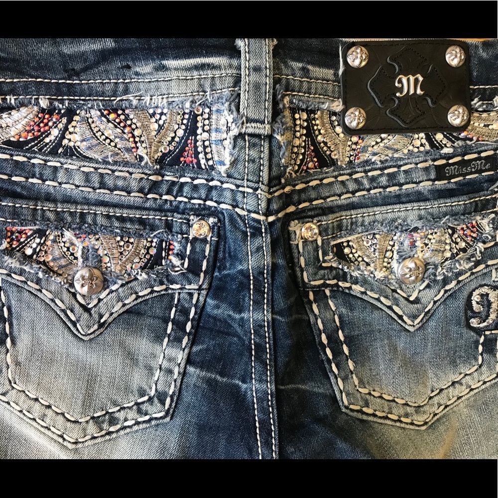 Size 27 Miss Me Easy Shorts